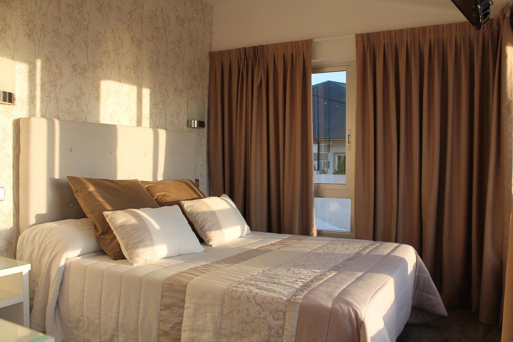 Hotel Marola Playa de la Lanzada Szoba fotó
